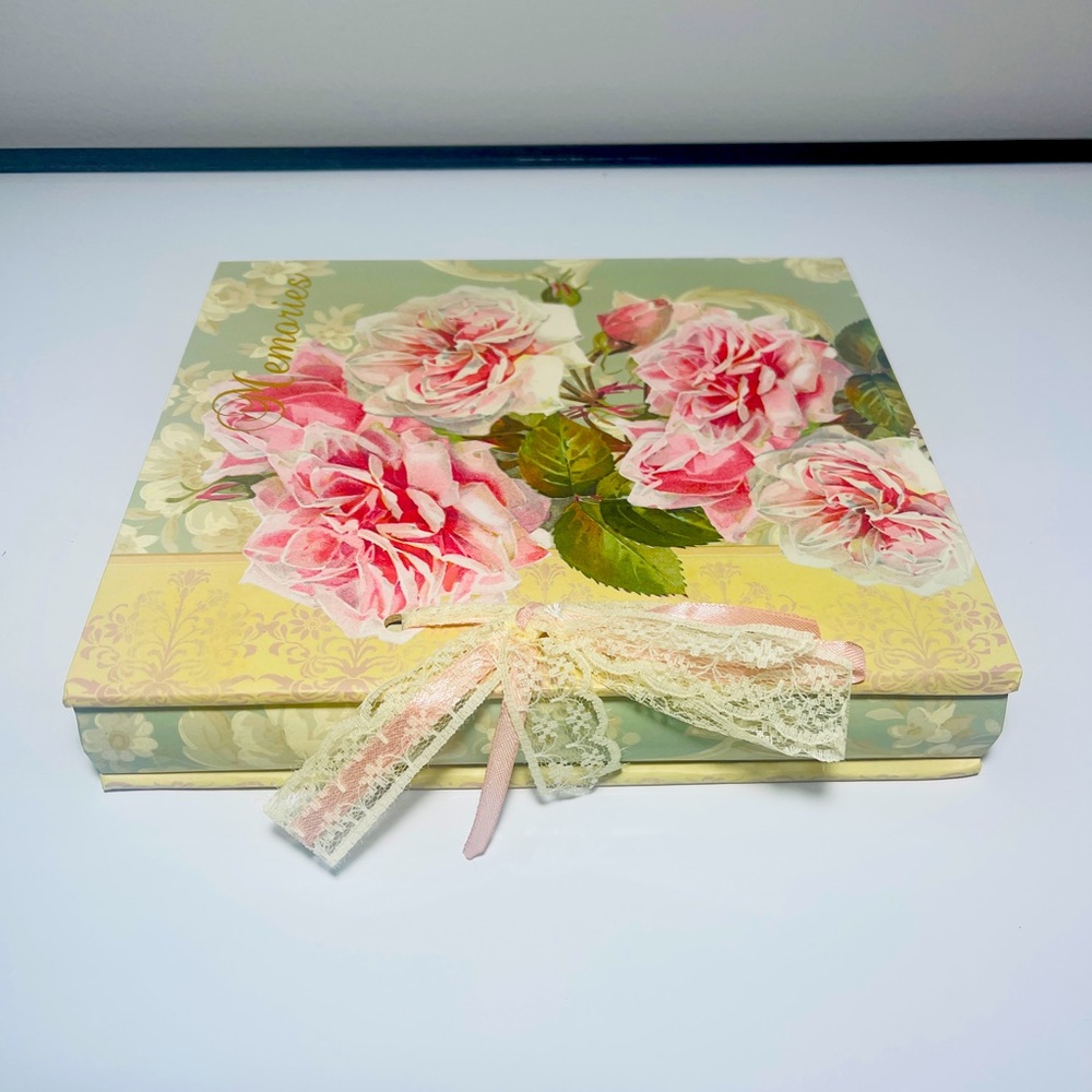 🌸 Vintage Floral Photo Album Memory Book – Victorian Roses Design, Lace Ribbon - Picture 6 of 12